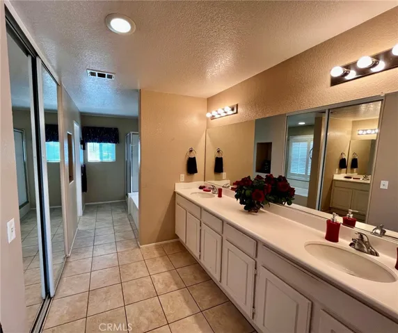 12431 Blazing Star Lane, Victorville, California 92392