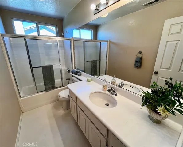 12431 Blazing Star Lane, Victorville, California 92392