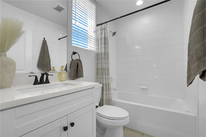 441 S Glendora Avenue, Glendora, California 91741