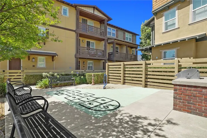 441 S Glendora Avenue, Glendora, California 91741