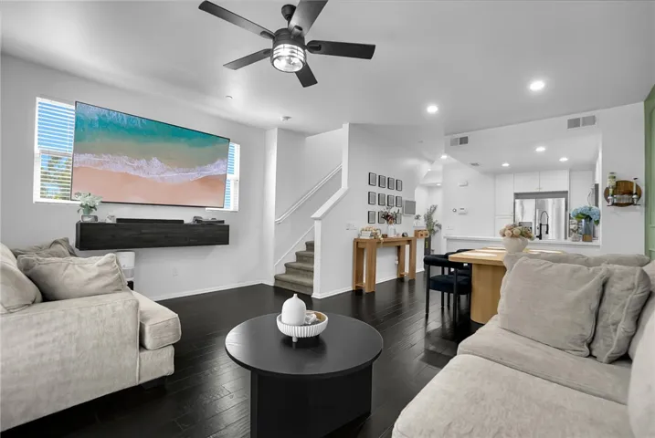 441 S Glendora Avenue, Glendora, California 91741