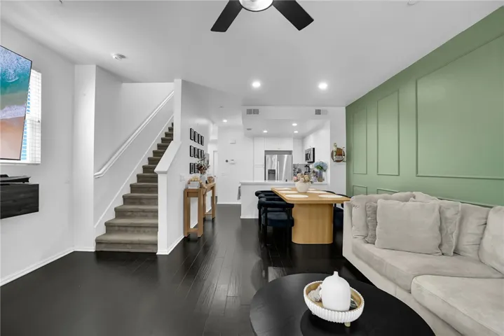 441 S Glendora Avenue, Glendora, California 91741