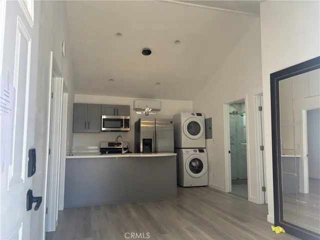7545 Shoup, West Hills, California 91307