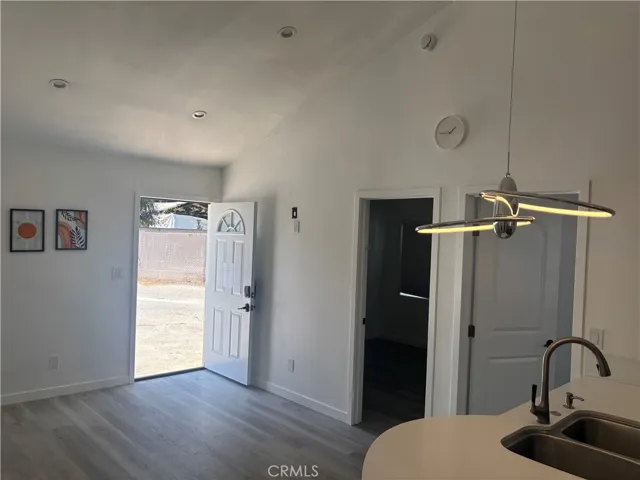 7545 Shoup, West Hills, California 91307