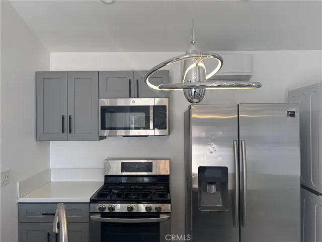 7545 Shoup, West Hills, California 91307