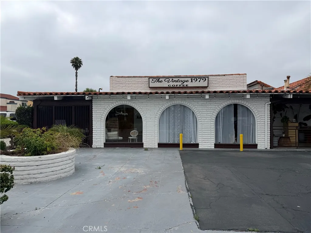 9252 Garden Grove Blvd