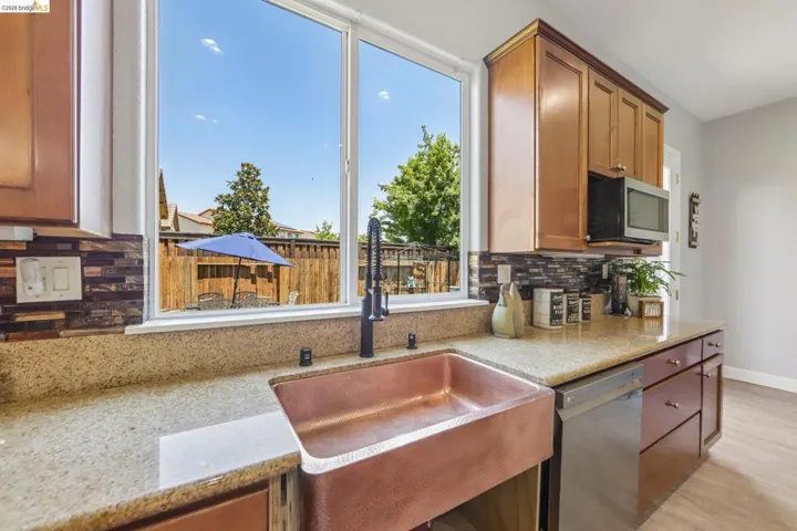 19 Minaret Rd, Oakley, California 94561