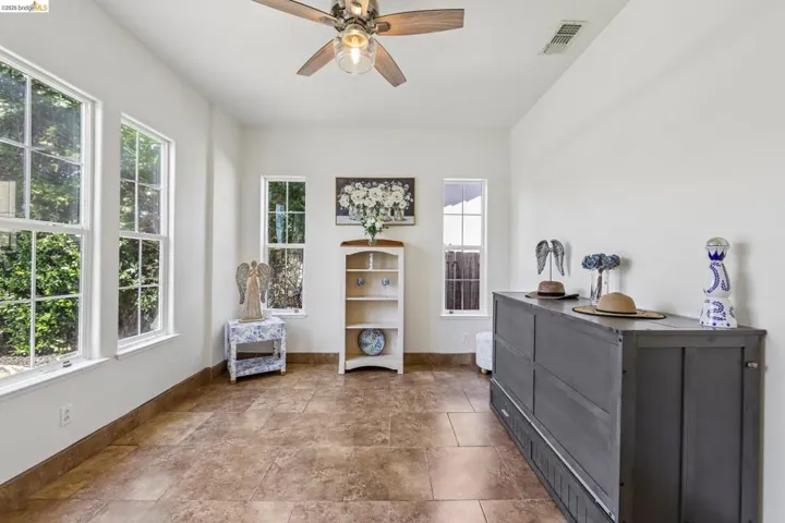 19 Minaret Rd, Oakley, California 94561