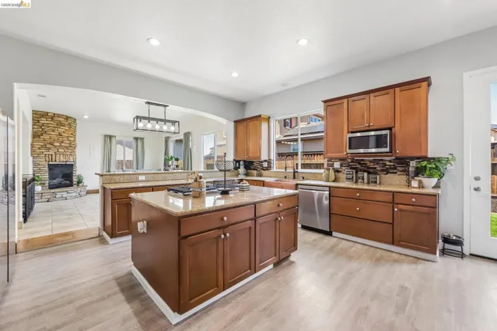 19 Minaret Rd, Oakley, California 94561