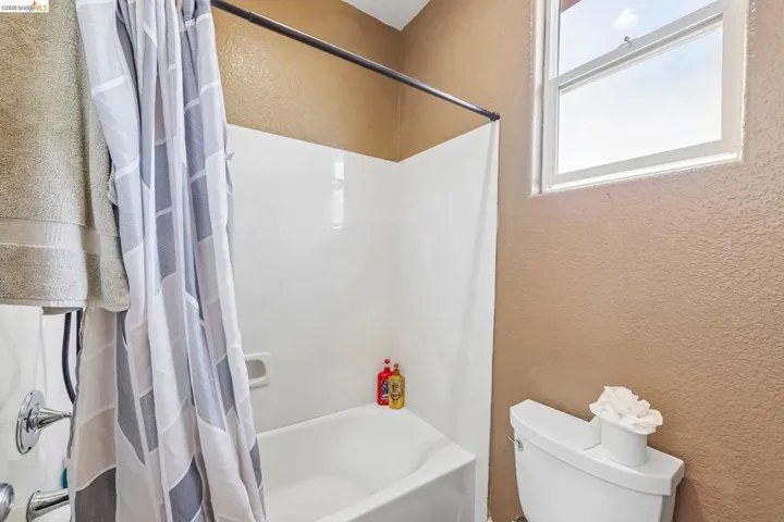19 Minaret Rd, Oakley, California 94561
