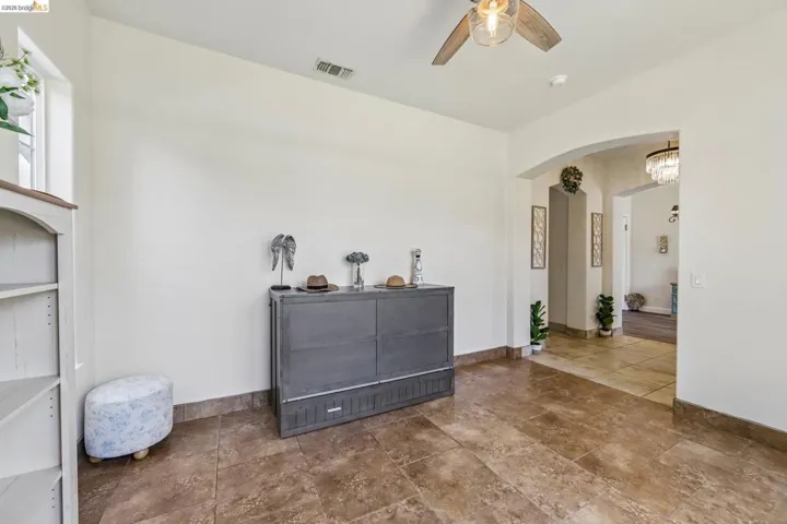 19 Minaret Rd, Oakley, California 94561