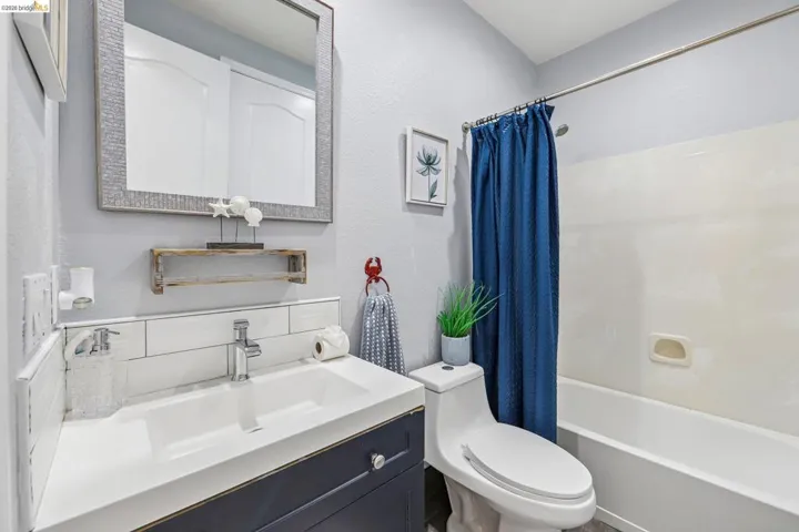 19 Minaret Rd, Oakley, California 94561