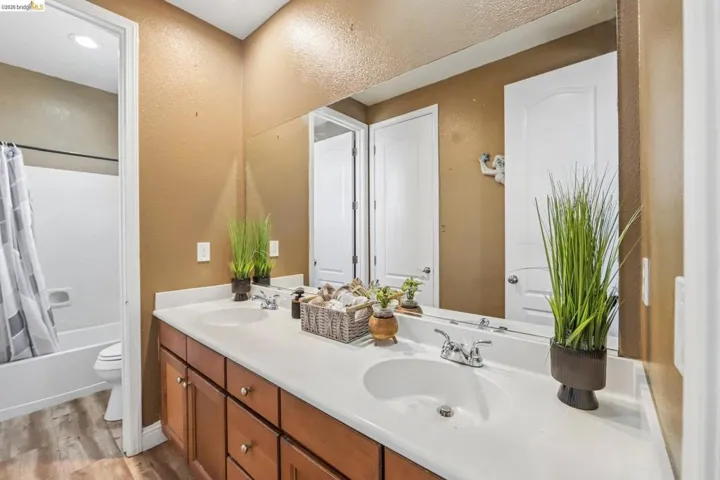 19 Minaret Rd, Oakley, California 94561