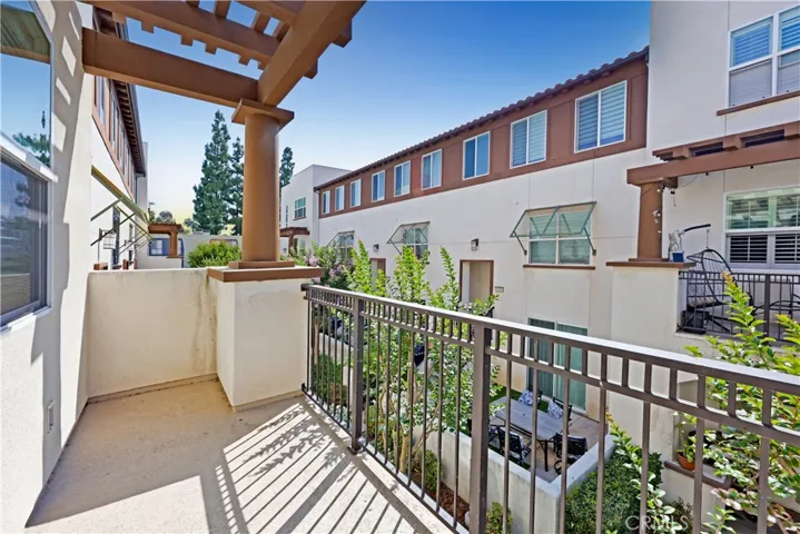 9210 Joshua, Downey, California 90240