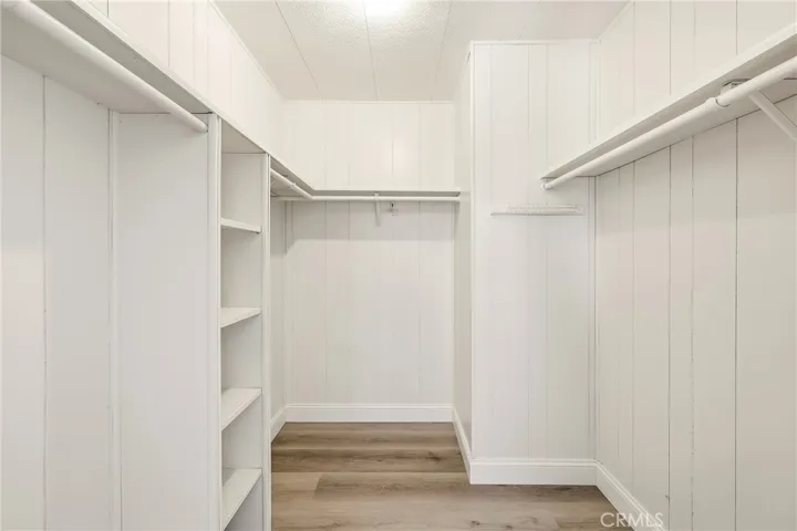 Walk In Closet