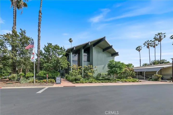 15111 Pipeline Avenue 203, Chino Hills, California 91709