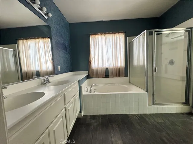 10983 Bay Shore Street, Victorville, California 92392