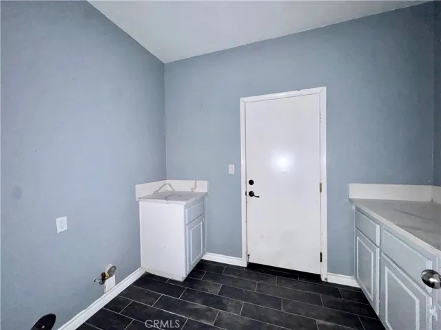 10983 Bay Shore Street, Victorville, California 92392