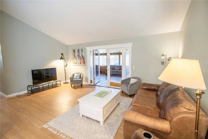 22522 Festividad Drive, Saugus, California 91350