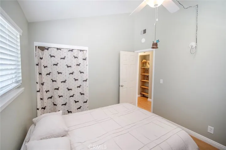 22522 Festividad Drive, Saugus, California 91350