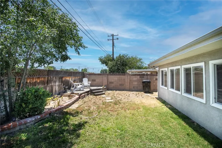 22522 Festividad Drive, Saugus, California 91350