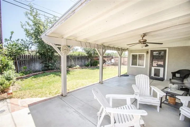 22522 Festividad Drive, Saugus, California 91350
