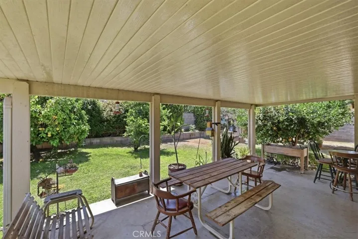 10426 Bonneville, Riverside, California 92505