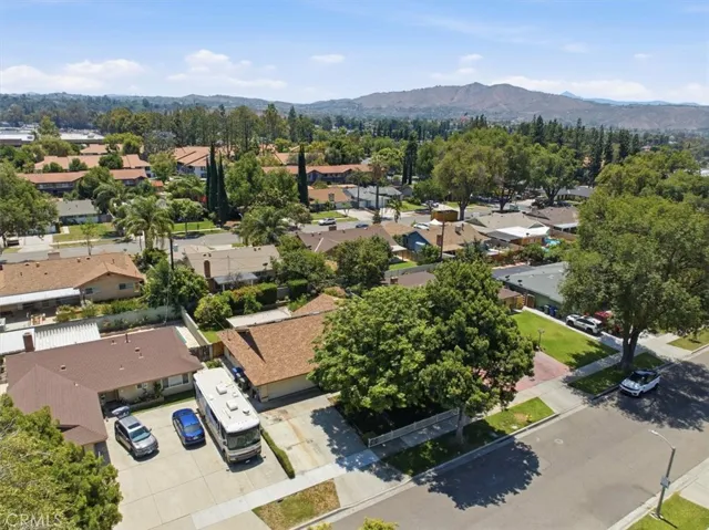 10426 Bonneville, Riverside, California 92505
