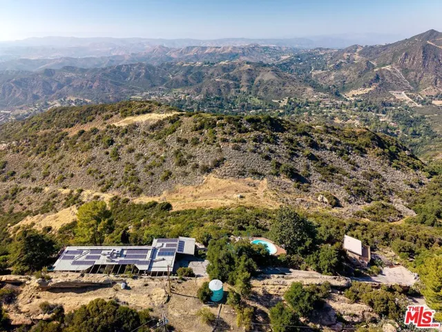 965 Stunt Road, Calabasas, California 91302