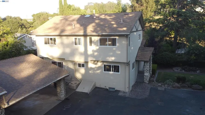 3354 D St, Hayward, California 94541