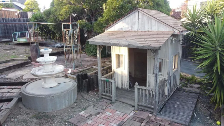 3354 D St, Hayward, California 94541