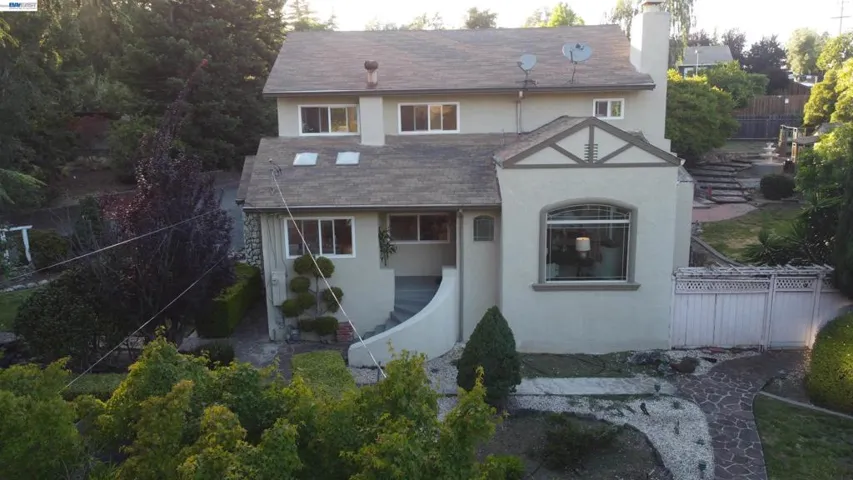 3354 D St, Hayward, California 94541