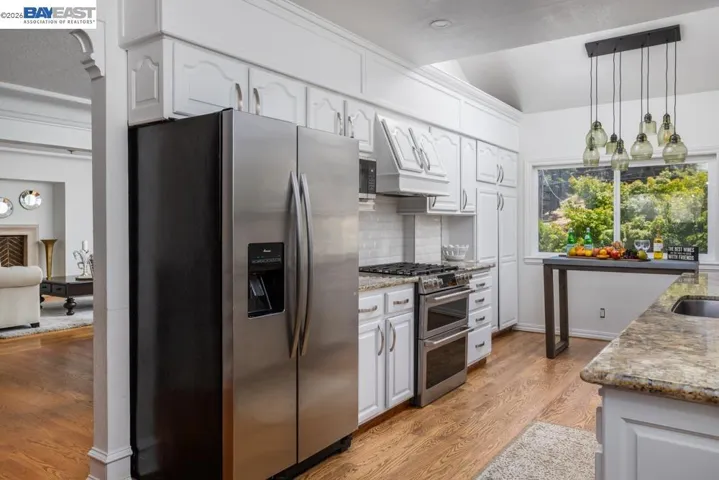 3354 D St, Hayward, California 94541