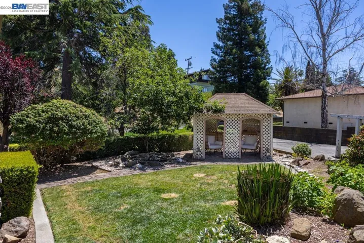 3354 D St, Hayward, California 94541