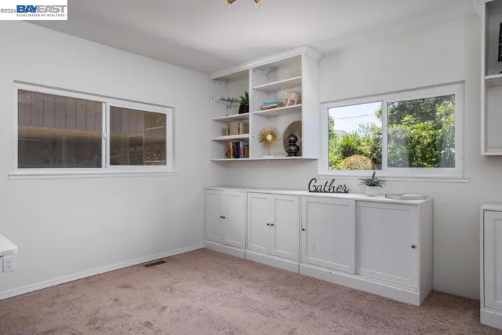 3354 D St, Hayward, California 94541