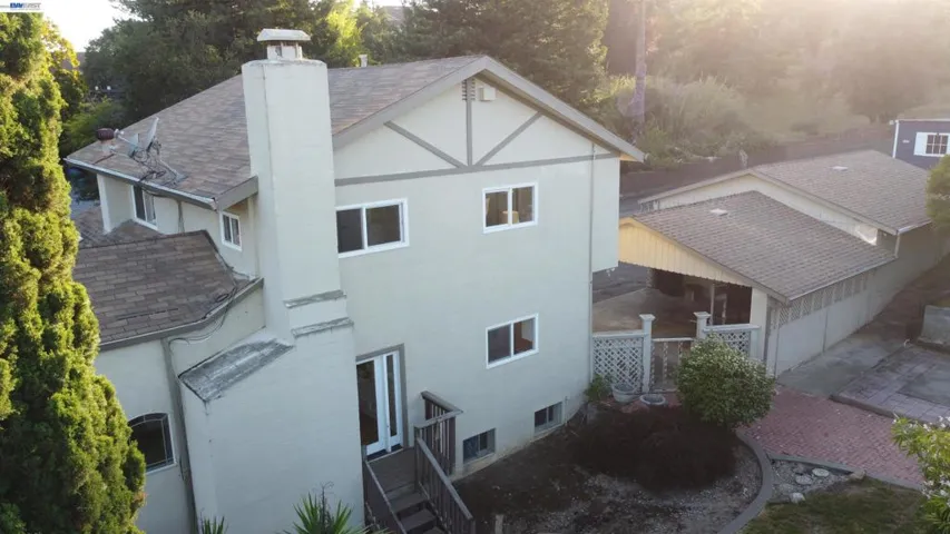 3354 D St, Hayward, California 94541