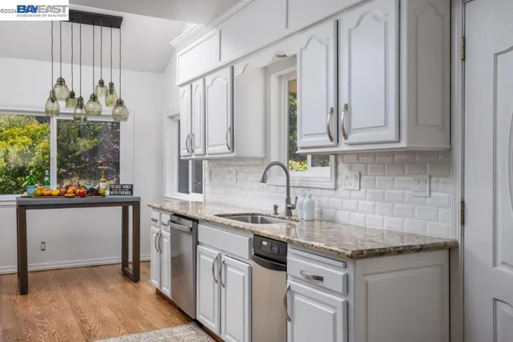 3354 D St, Hayward, California 94541