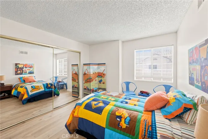 Secondary room