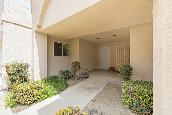Covered front entry