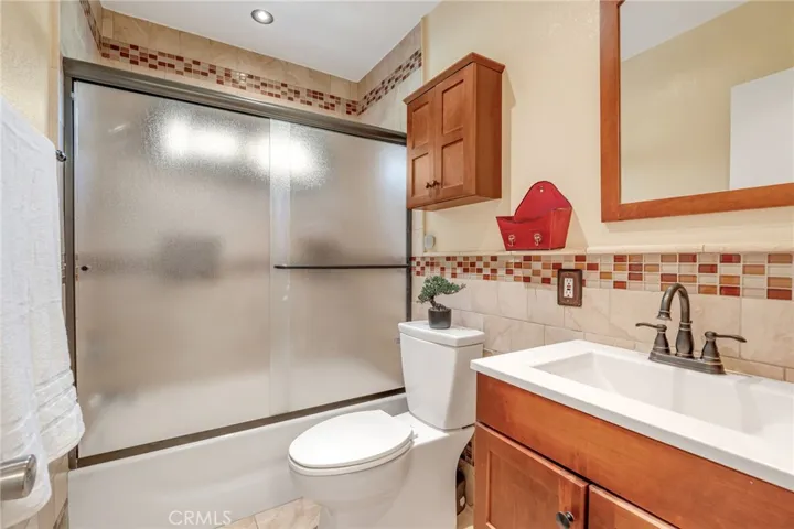 20608 Valerio, Winnetka, California 91306