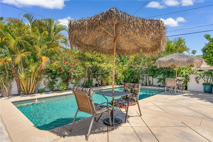 20608 Valerio, Winnetka, California 91306