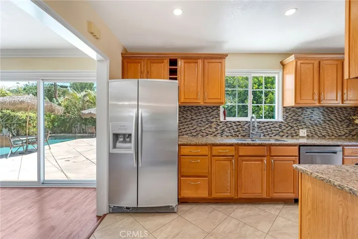 20608 Valerio, Winnetka, California 91306
