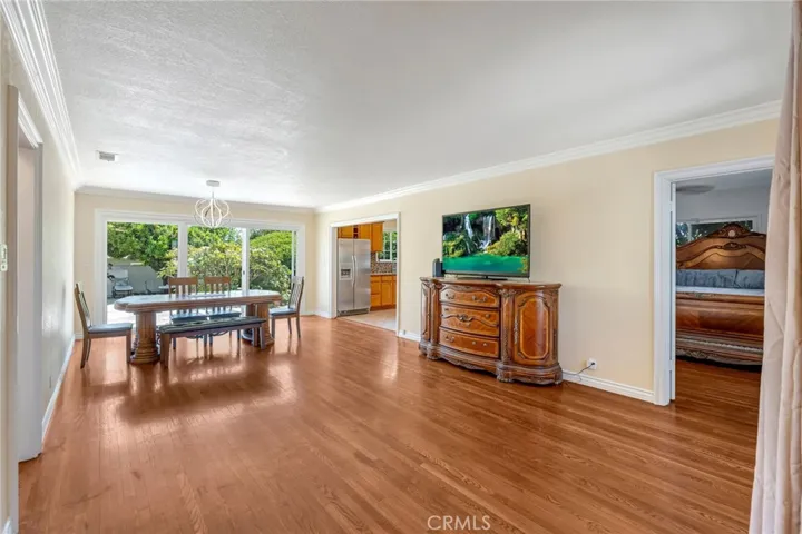 20608 Valerio, Winnetka, California 91306