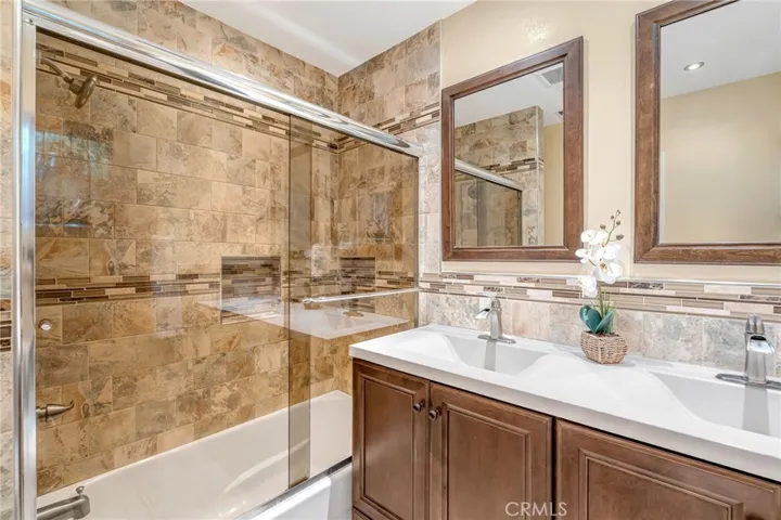 20608 Valerio, Winnetka, California 91306