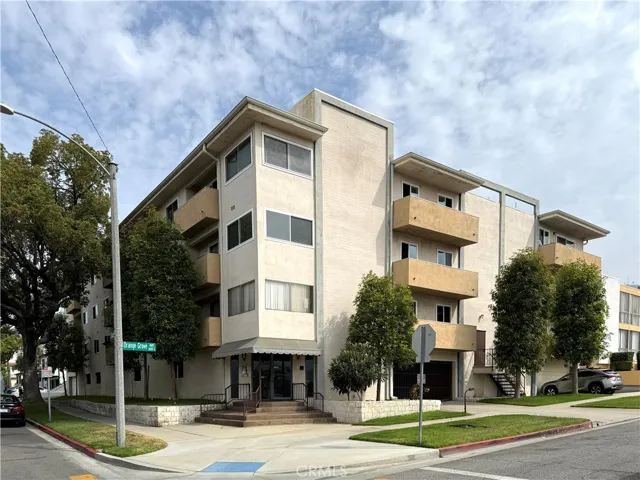 601 E Orange Grove 103, Burbank, California 91501