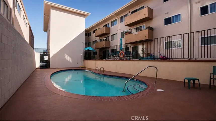 601 E Orange Grove 103, Burbank, California 91501