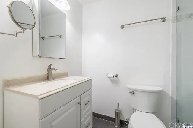 601 E Orange Grove 103, Burbank, California 91501