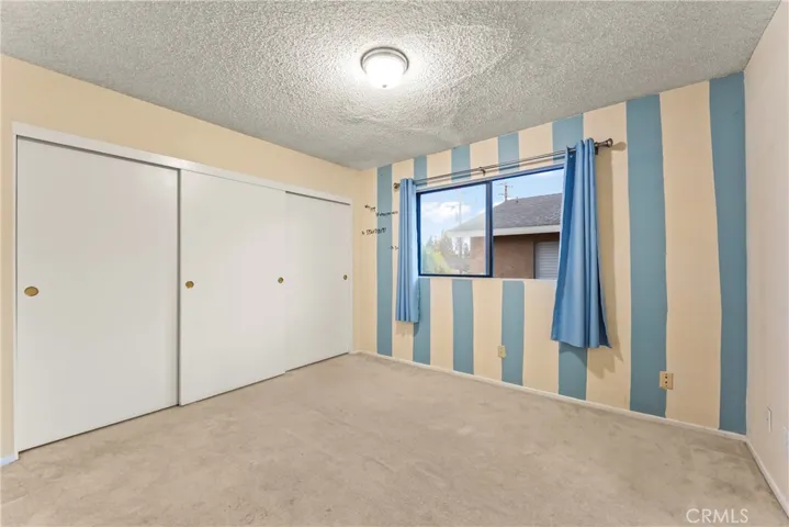 Unstaged 2nd primary bedroom