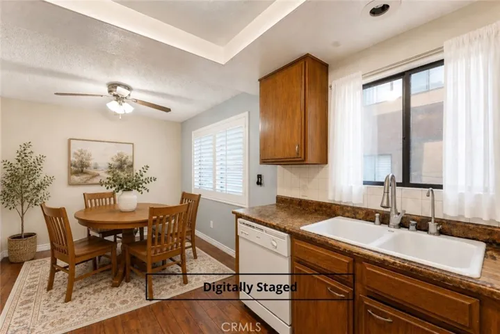 Great flow in this townhome floorplan - image has been digitally staged