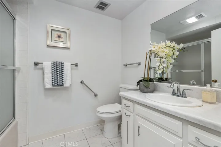 637 Avenida Sevilla C, Laguna Woods, California 92637